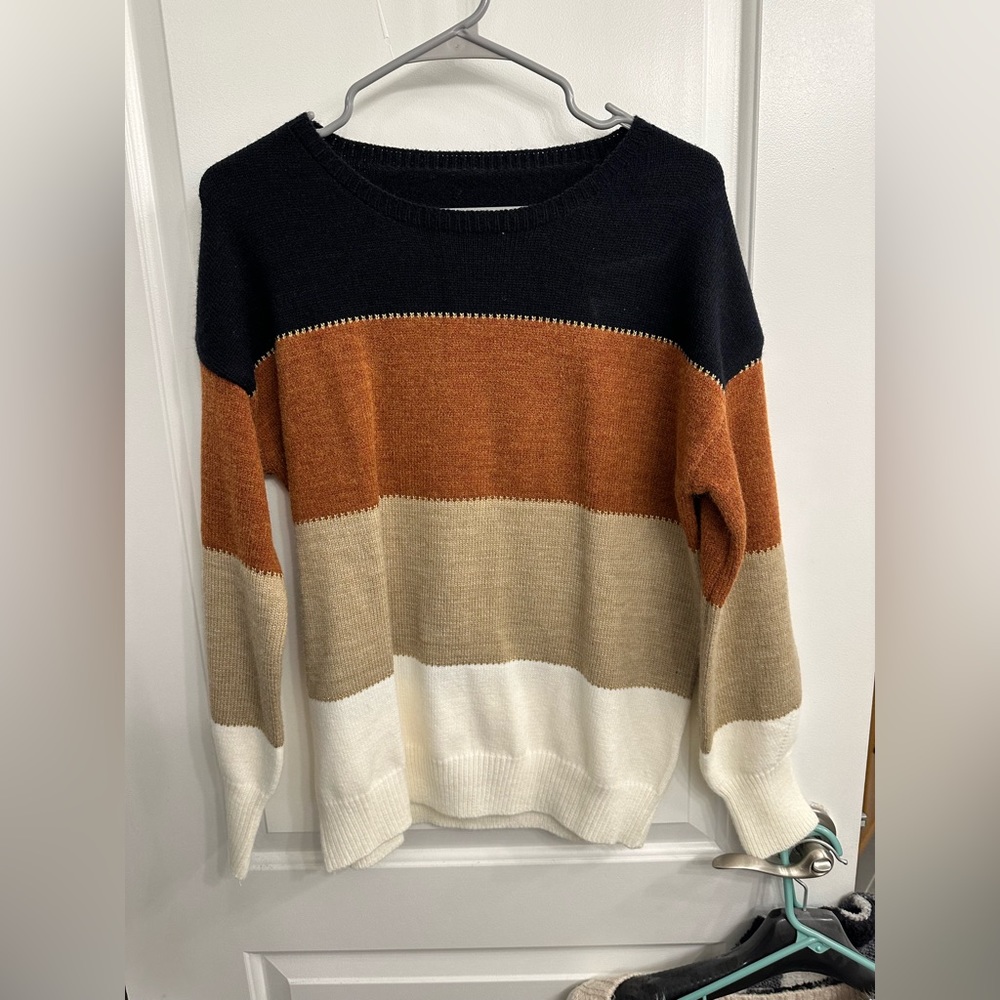 Women’s block sweater